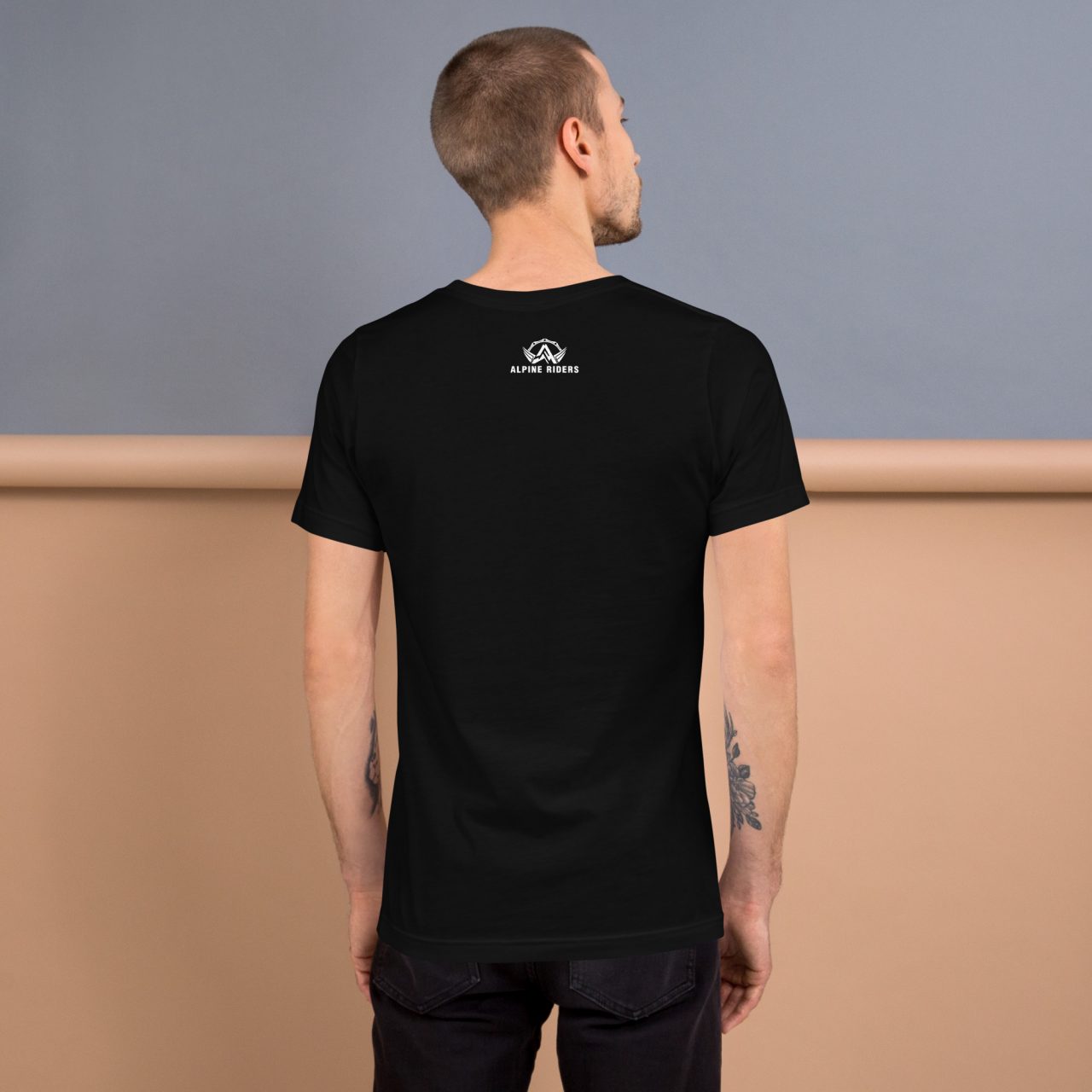 Alpine Riders v2 Unisex-T-Shirt – Bild 2